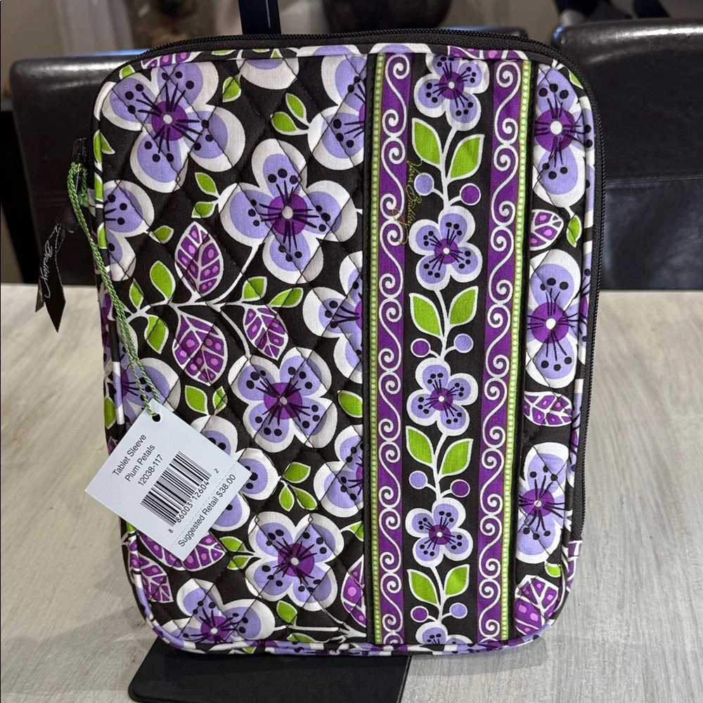 Vera Bradley Purple Plumb Petals Quilted Tech Organizer with Green Accents